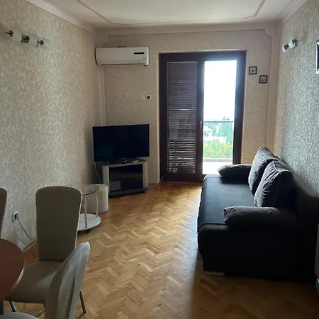 Ljeto Apartman *