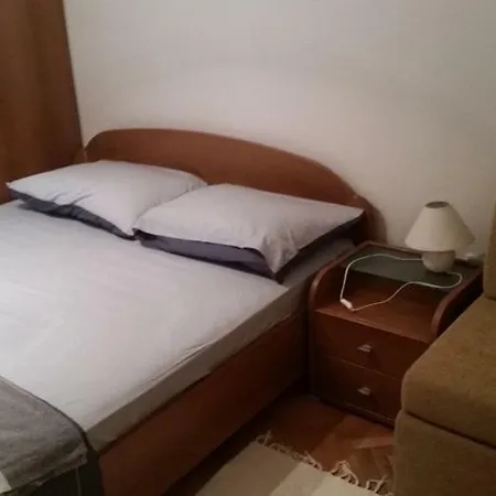 Apartman Ljeto *